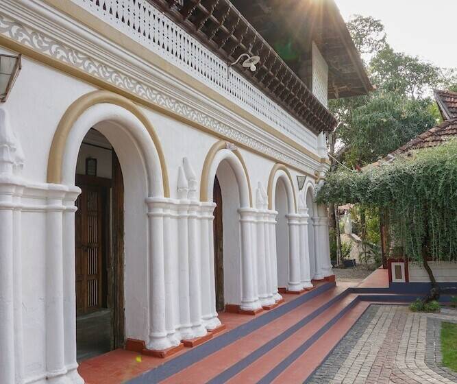 Kumarakom Tharavadu   A Heritage Hotel, Kumarakom