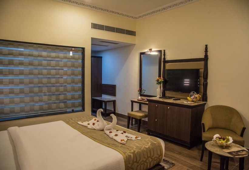 호텔 Labh Garh Palace