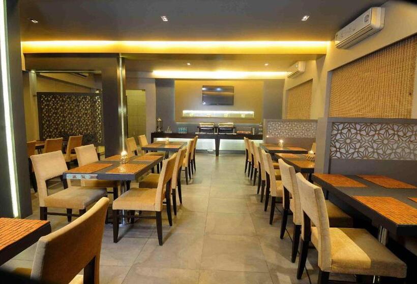 هتل Landmark Fort