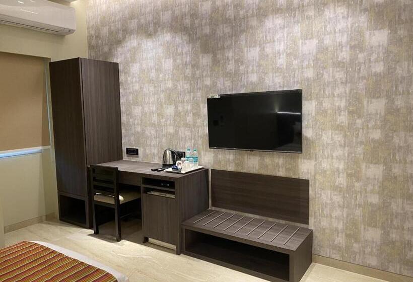 هتل Landmark Fort