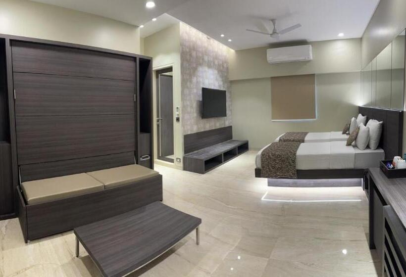 هتل Landmark Fort