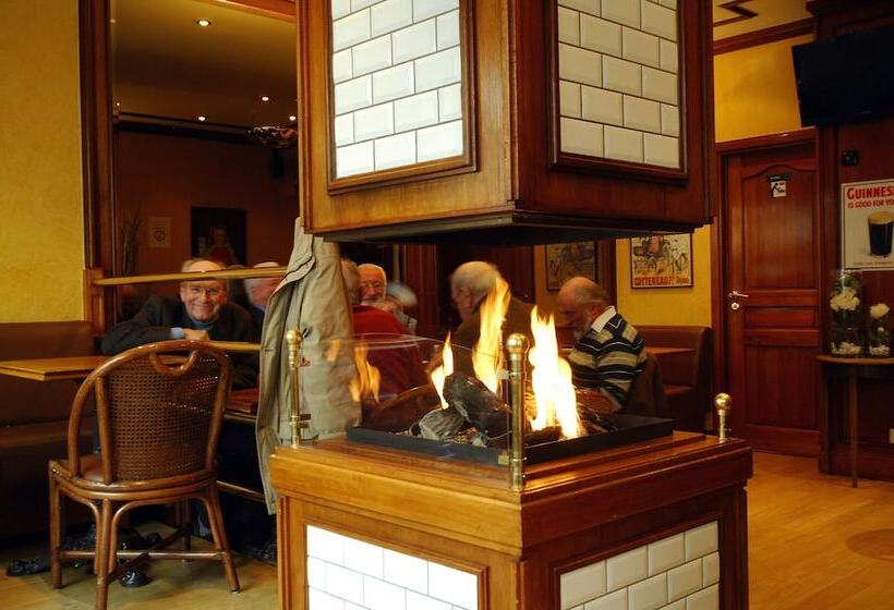 Отель Leo Station, Villa Et Annexes