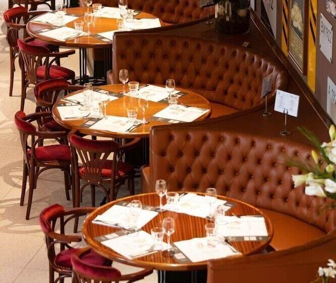 Отель Leo Station, Villa Et Annexes