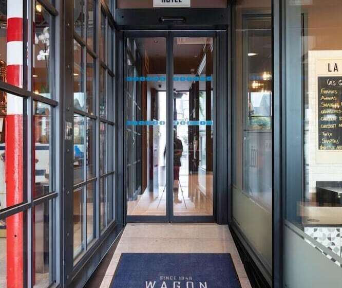 Отель Leo Station, Villa Et Annexes