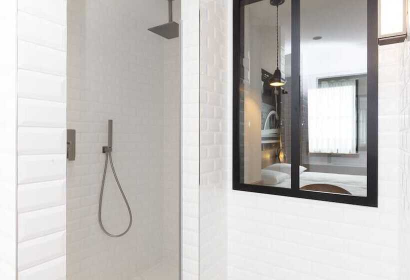 Отель Leo Station, Villa Et Annexes