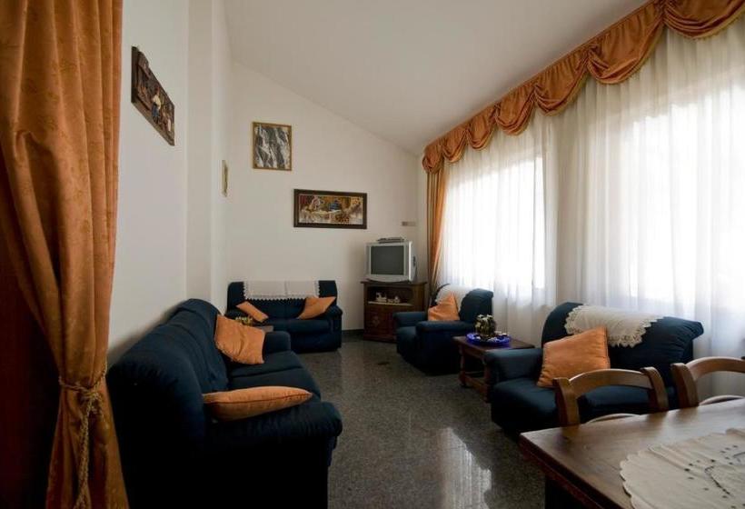 בית מלון כפרי Napoleon