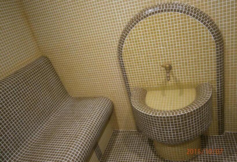 בית מלון כפרי Neptun