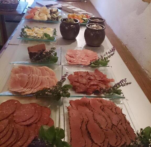 בית מלון כפרי Ängavallen