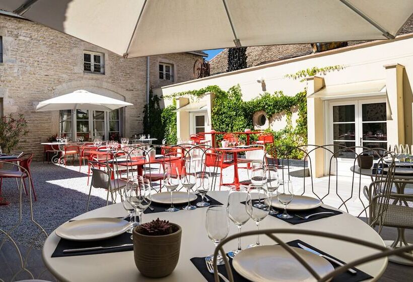 Отель Olivier Leflaive Hôtel Restaurants