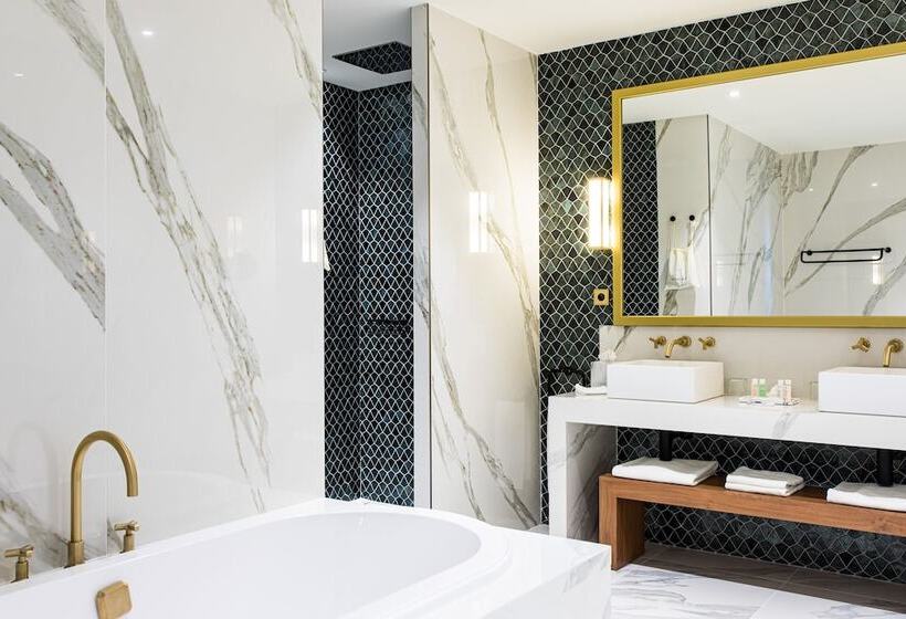 Отель Olivier Leflaive Hôtel Restaurants