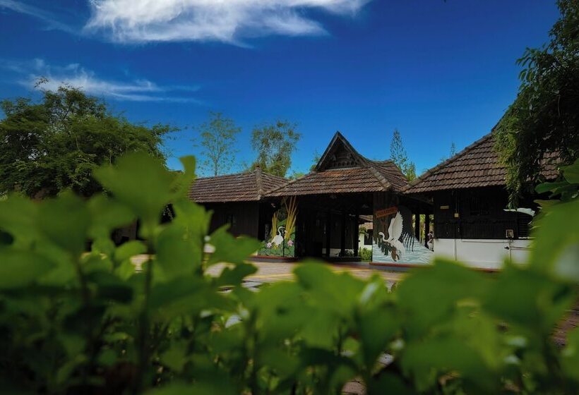 فندق Paradise Resorts