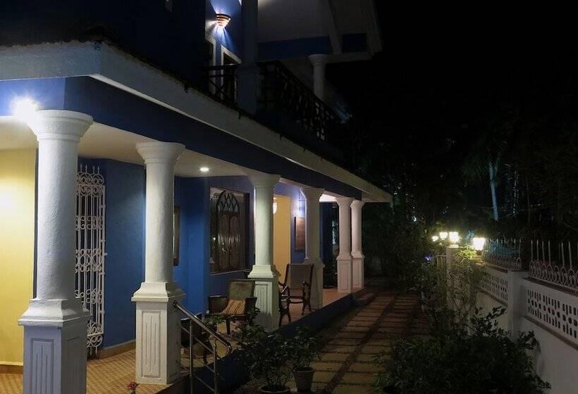 ホテル Presa Di Goa