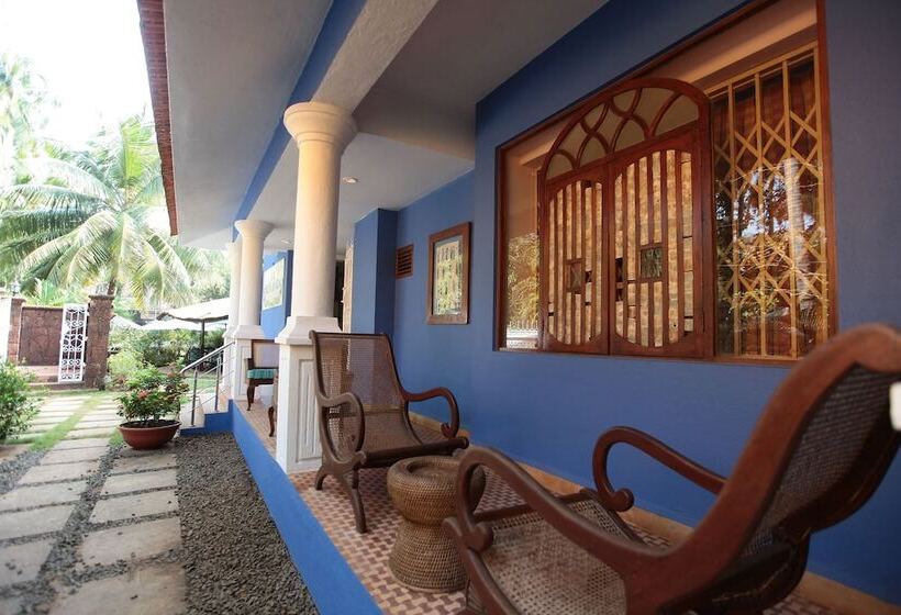 ホテル Presa Di Goa