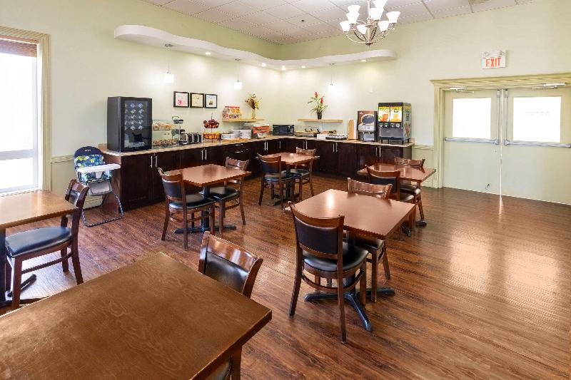 בית מלון כפרי Quality Inn & Suites