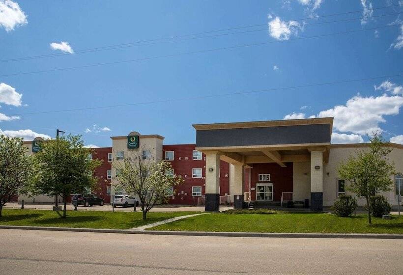 בית מלון כפרי Quality Inn & Suites