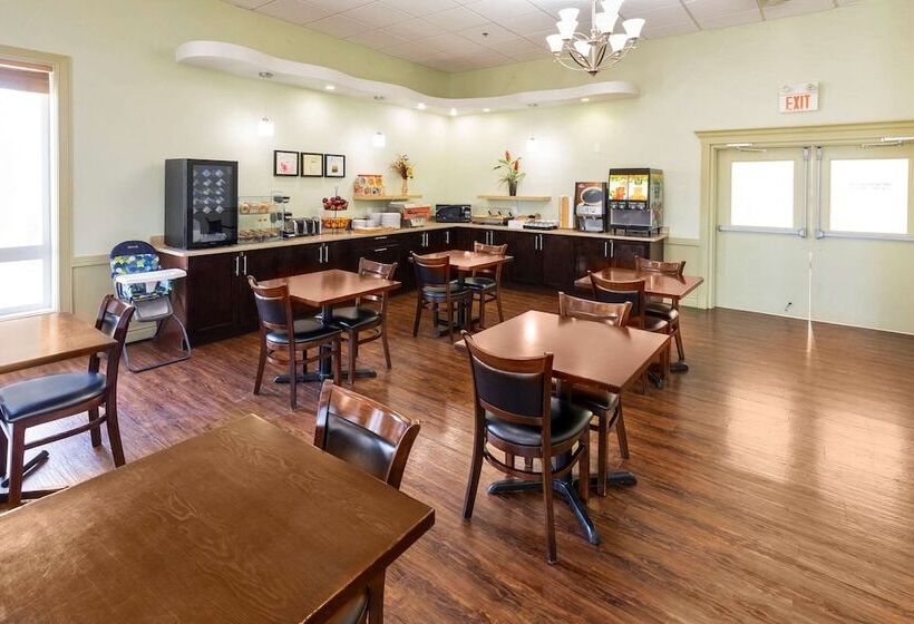 בית מלון כפרי Quality Inn & Suites