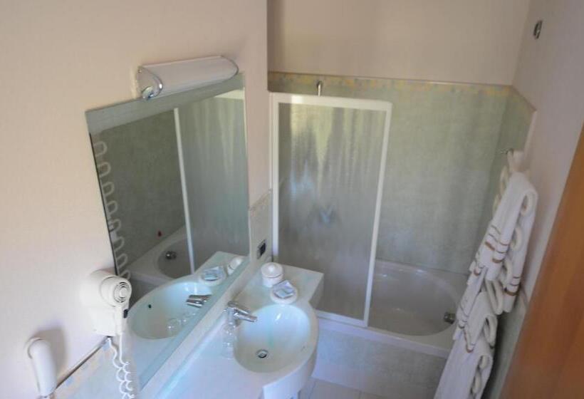 فندق Residence Mondial