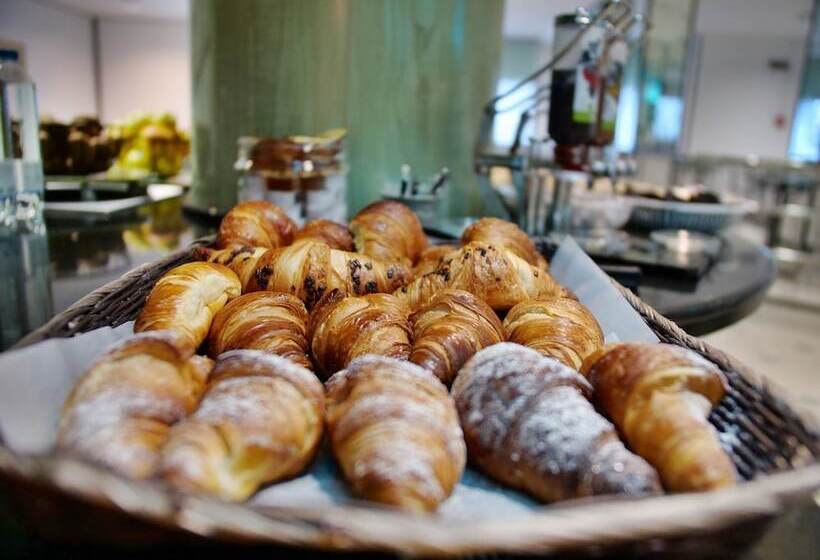 هتل Residence Mondial