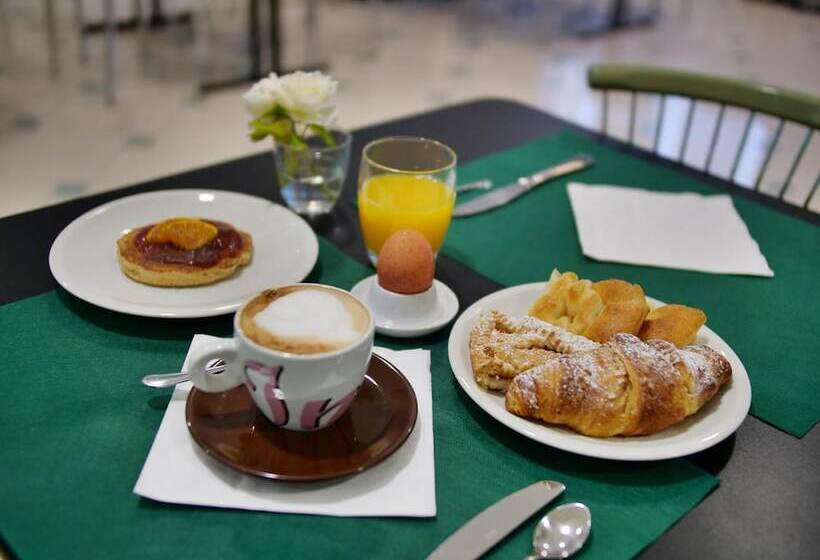 فندق Residence Mondial