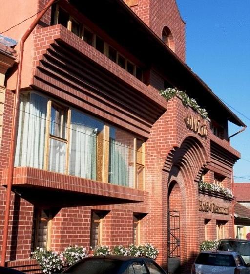 فندق Restaurant Gonduzo