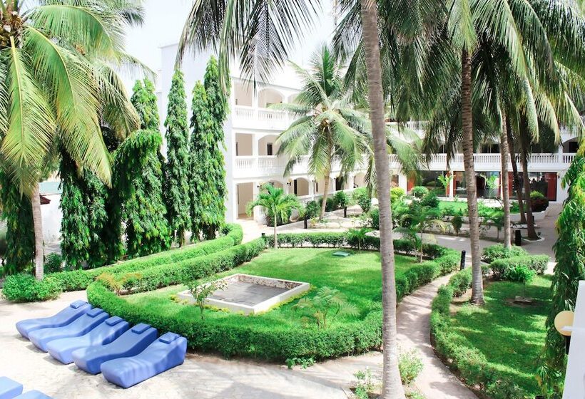 Sarges Hotel Managed By Continent