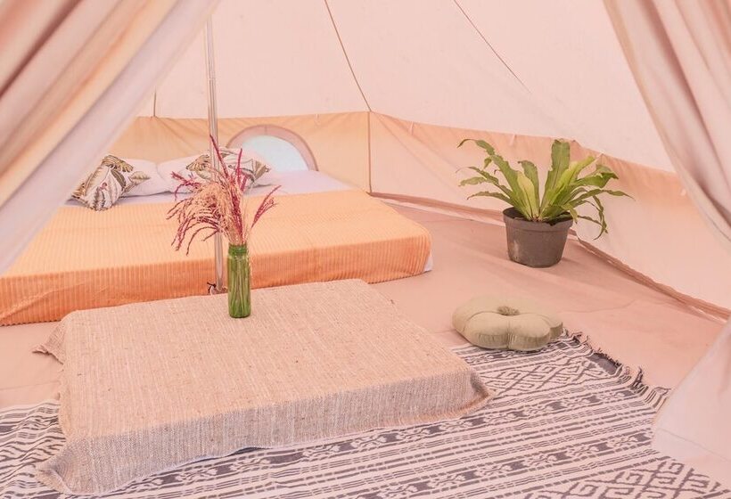 فندق Soka Indah Restaurant & Bungalows