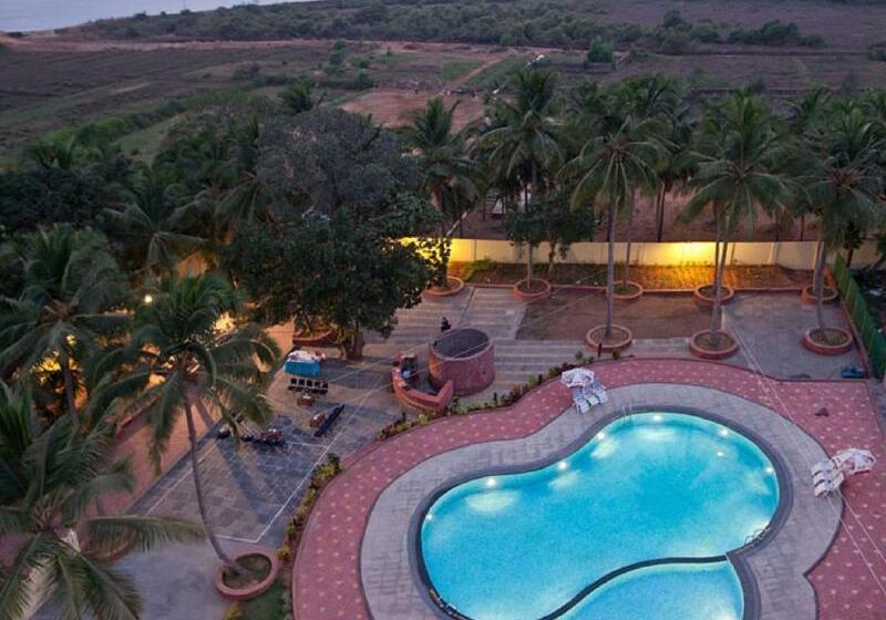 בית מלון כפרי Sterling Karwar