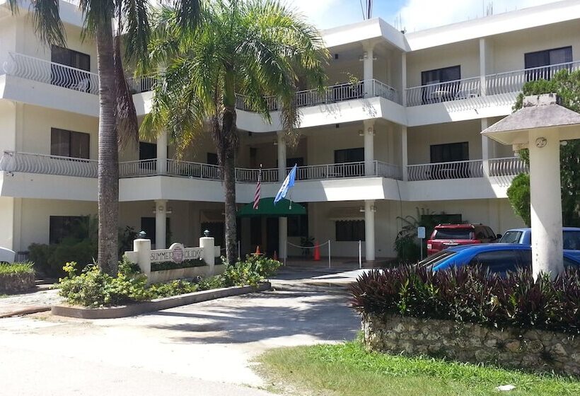 هتل Summer Holiday