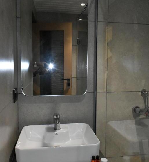 בית מלון כפרי Supreme