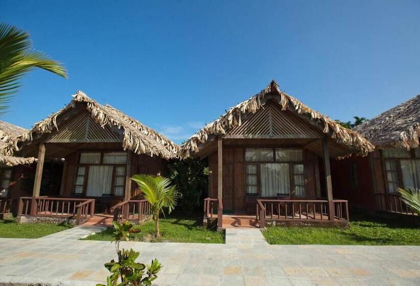 ホテル Symphony Palms Beach Resort And Spa