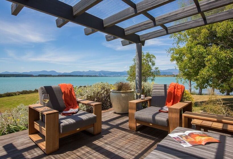 בית מלון כפרי Te Koi The Lodge At Bronte