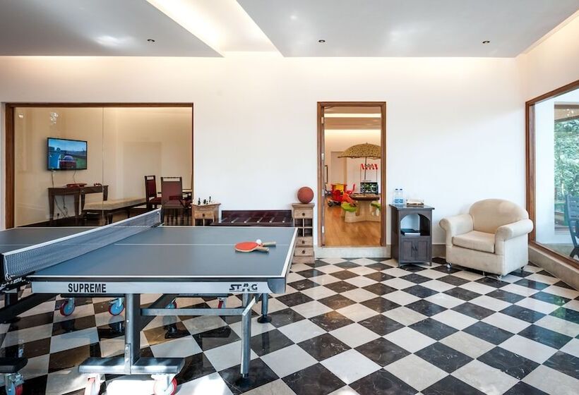 בית מלון כפרי The Claridges Nabha Residence