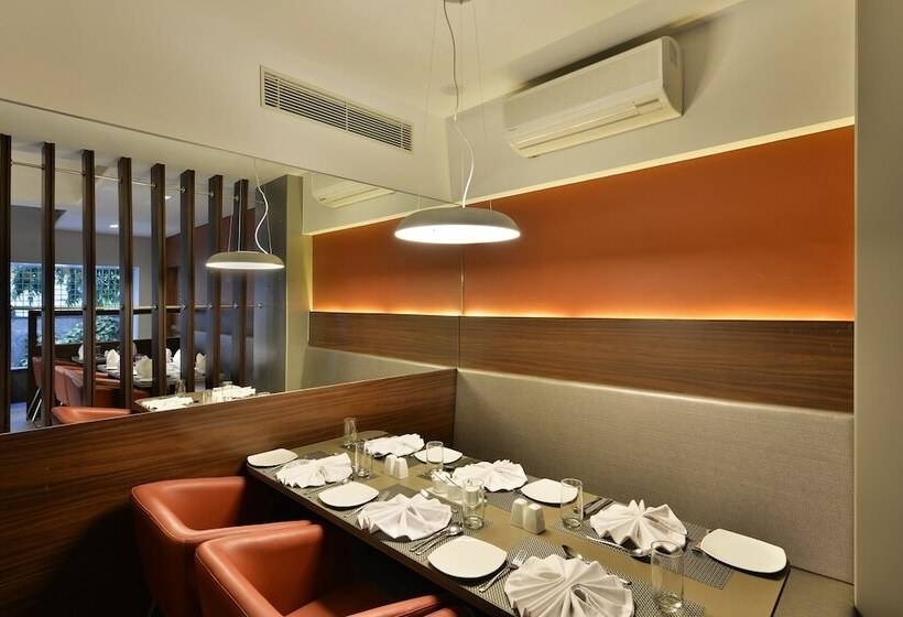 בית מלון כפרי The Fern Residency, Vadodara