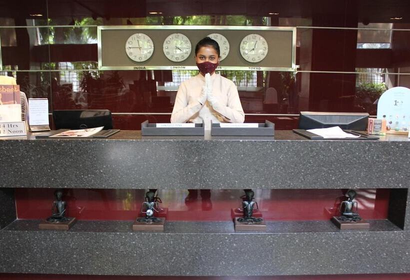 בית מלון כפרי The Fern Residency, Vadodara