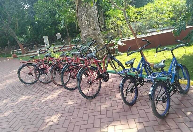 호텔 Gir Serai Ihcl Seleqtions