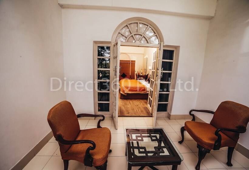 호텔 Gir Serai Ihcl Seleqtions