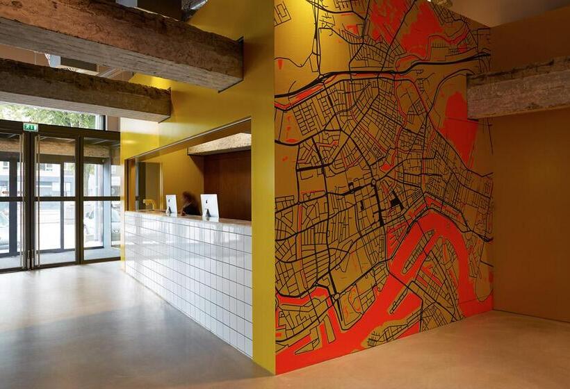 בית מלון כפרי The Social Hub Rotterdam