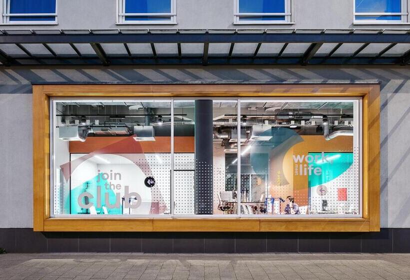 בית מלון כפרי The Social Hub Rotterdam