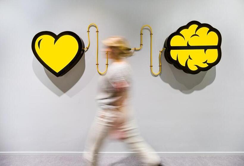 בית מלון כפרי The Social Hub Rotterdam