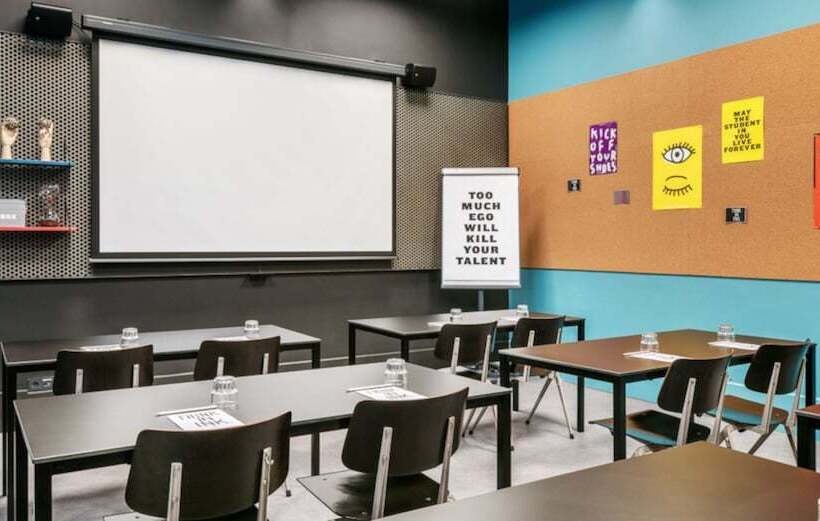 בית מלון כפרי The Social Hub Rotterdam