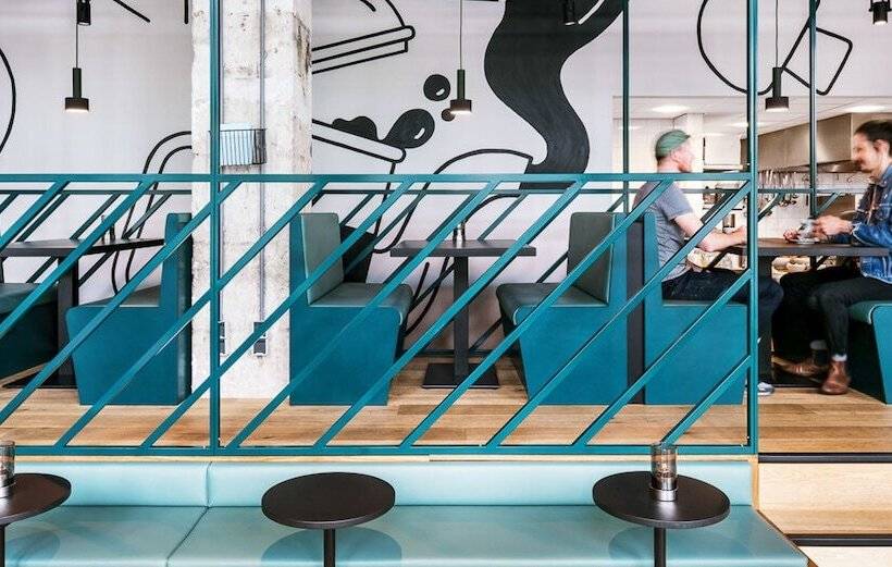 בית מלון כפרי The Social Hub Rotterdam