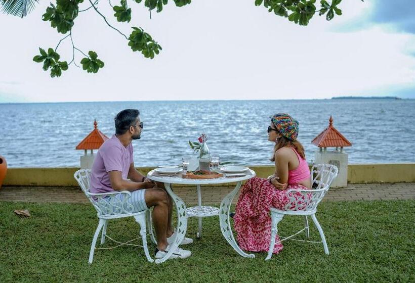 호텔 The World Backwaters, Alleppey