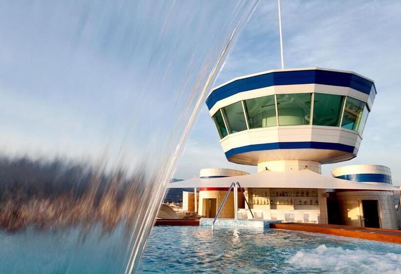 ホテル Yacht Club Marina Di Loano