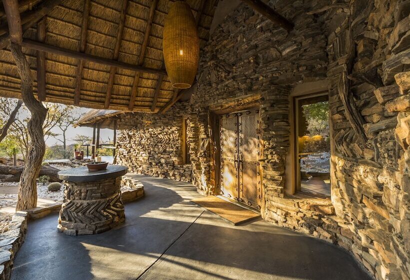 Impodimo Game Lodge