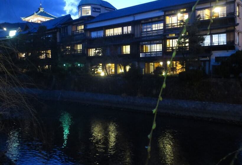 K S House Ito Onsen  Historical Ryokan Hostel