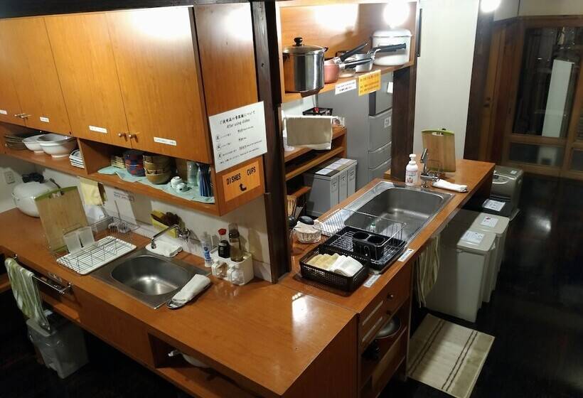 K S House Ito Onsen  Historical Ryokan Hostel