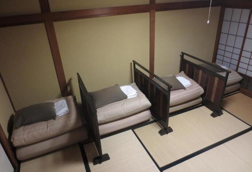 K S House Ito Onsen  Historical Ryokan Hostel