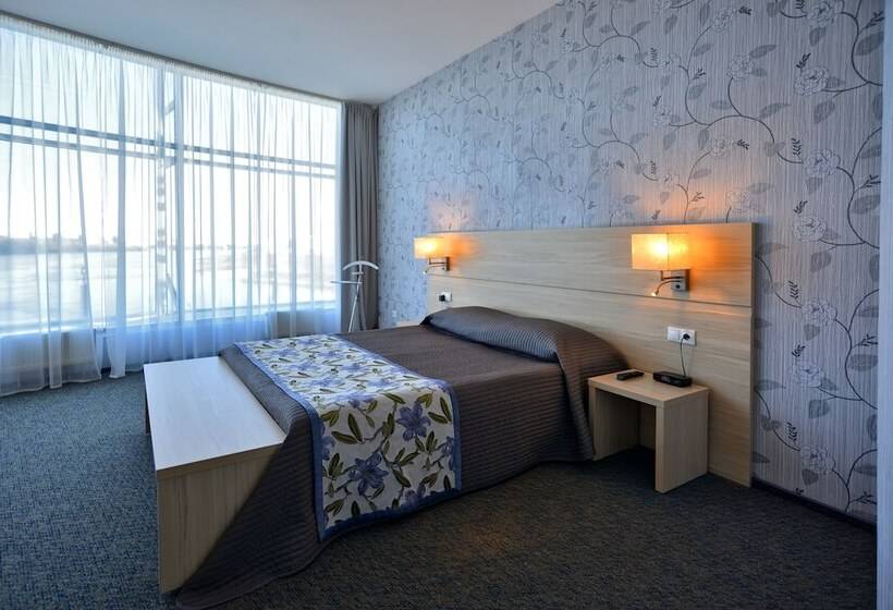 Mayak Hotel Korpus Irtysh