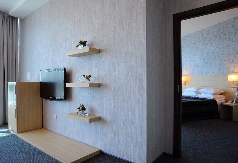 Mayak Hotel Korpus Irtysh