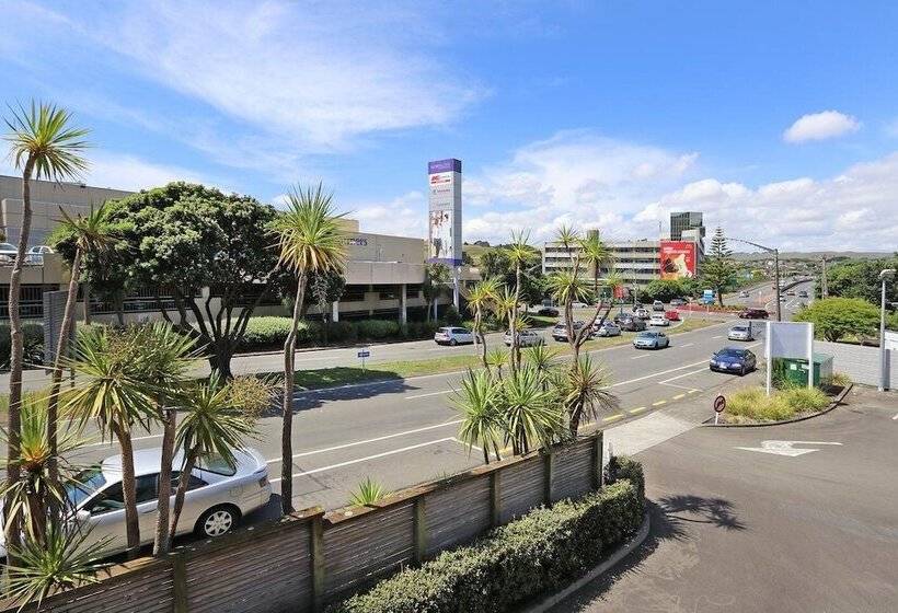 מוטל Amethyst Court Motor Lodge